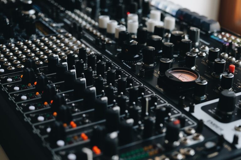 A Beginner’s Guide to Understanding Audio Interfaces and Mixers